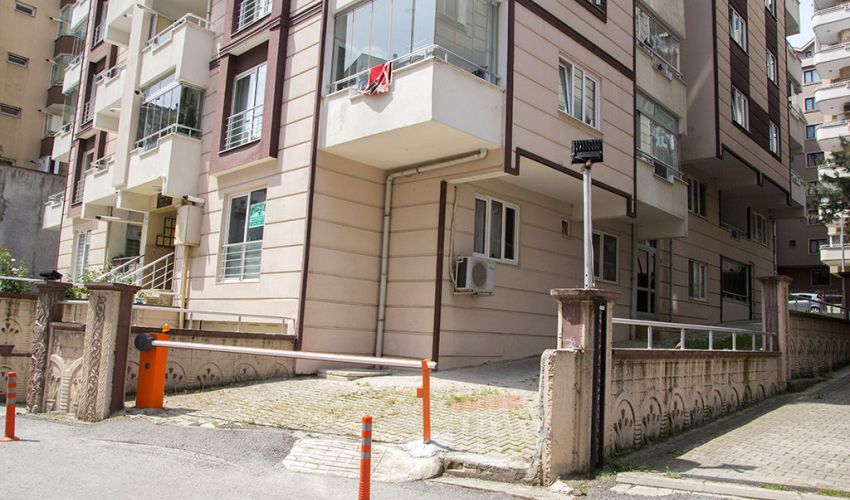 Gül Apartmanı / İhsaniye